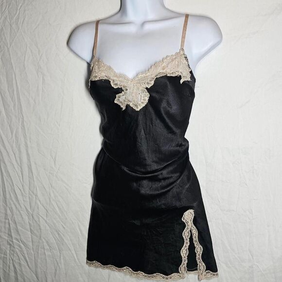 Victoria's Secret Dresses & Skirts - 2014 victorias secret black satin slip dress with cream trim